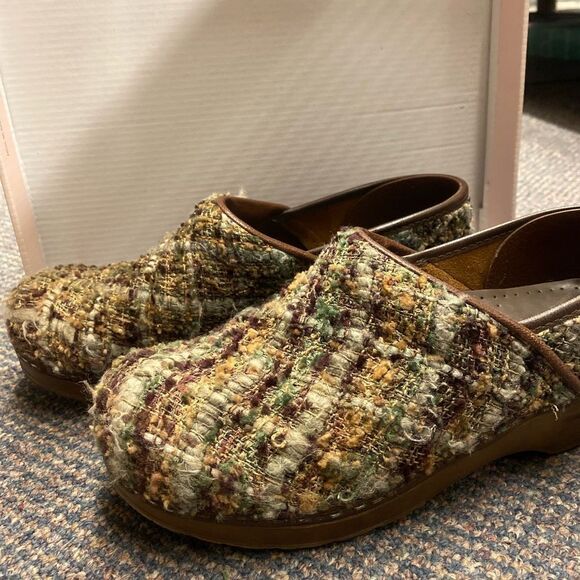 Sanita Sz. 7/8 Tweed Material Clog - Picture 2 of 6